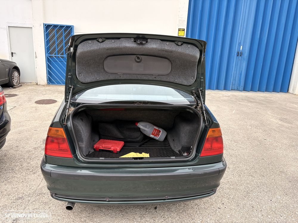 BMW 318 - 9
