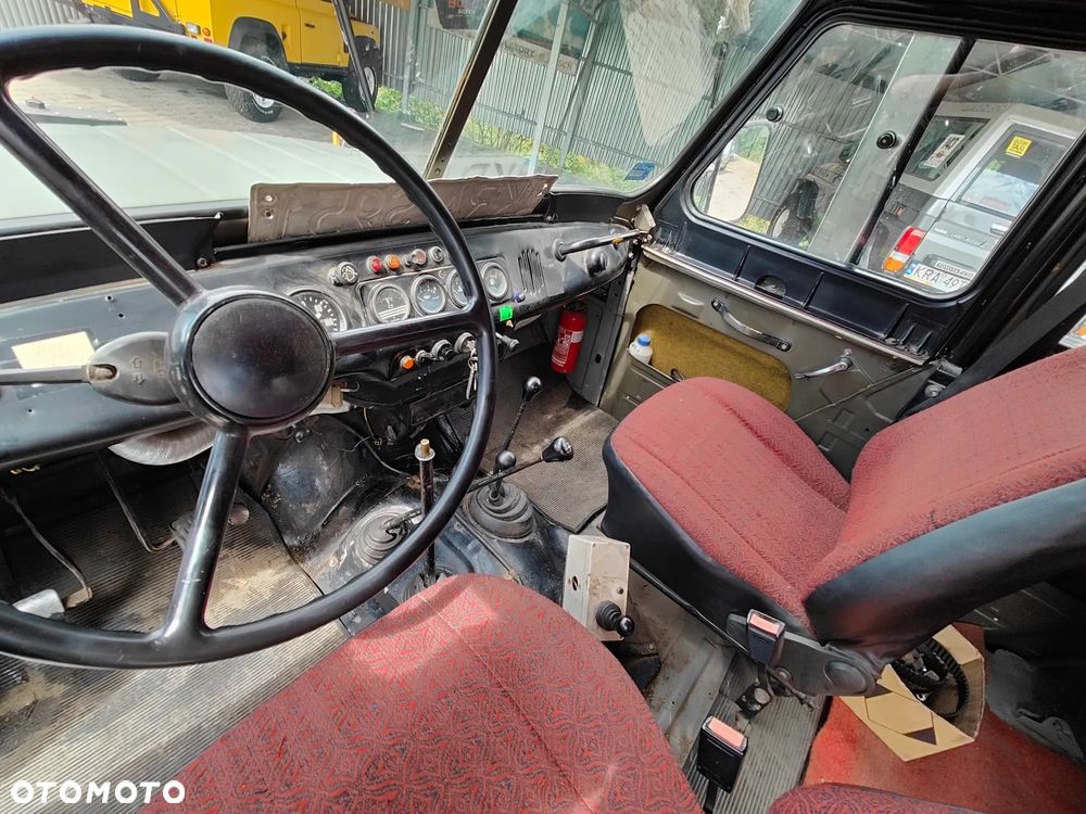 Uaz 469 B - 9
