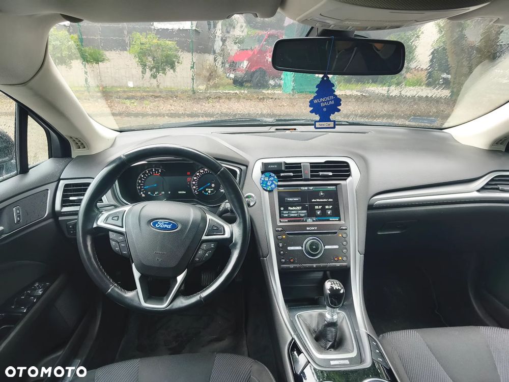 Ford Mondeo 2.0 TDCi STart-Stopp Titanium - 12
