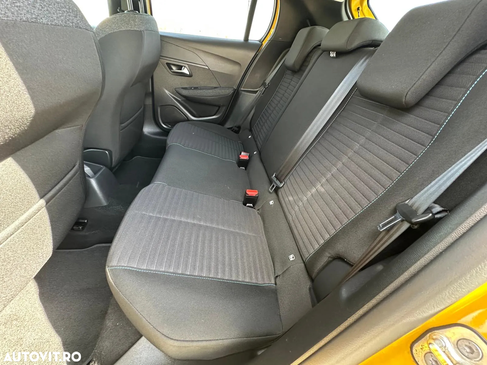 Peugeot 208 PureTech 100 Style - 19