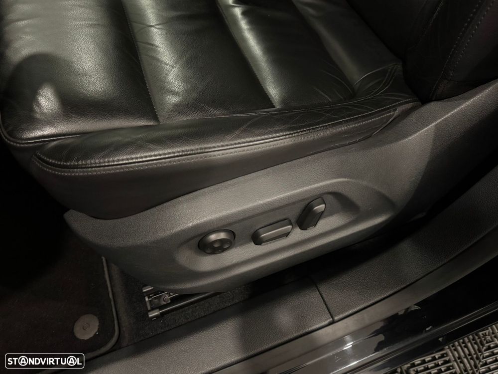 VW Tiguan 2.0 TDI Sport 4Motion - 45