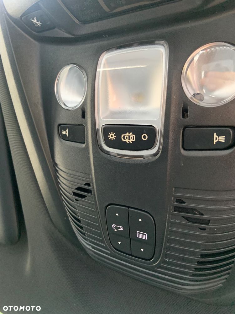 Peugeot 5008 1.5 BlueHDi GT S&S - 21