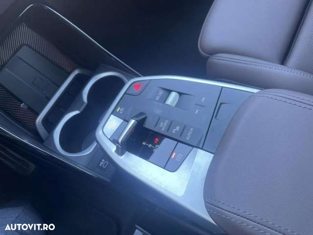 BMW X1 - 13