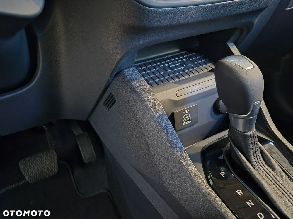 Ford Tourneo Courier 1.0 EcoBoost Active - 13