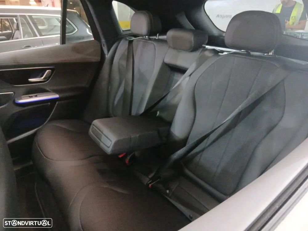 Mercedes-Benz EQE SUV 350+ - 9
