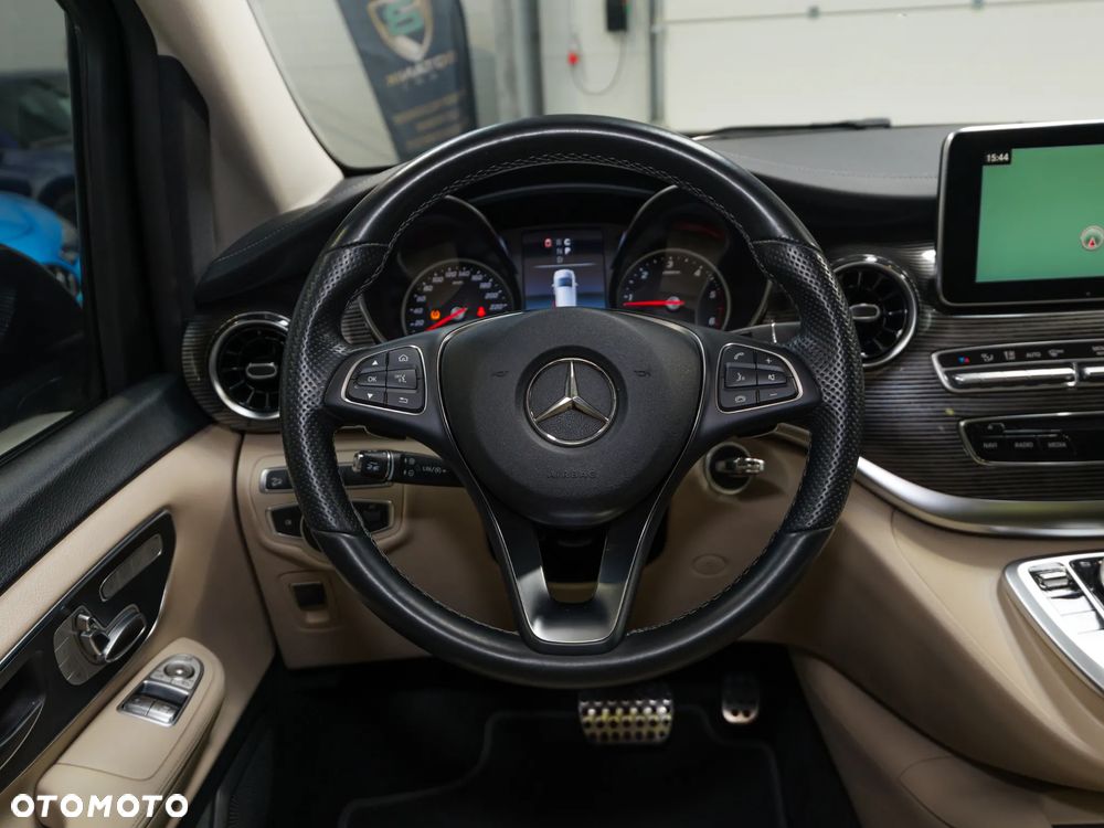 Mercedes-Benz Klasa V 300 d 4-Matic 9G-Tronic (d³ugi) - 23