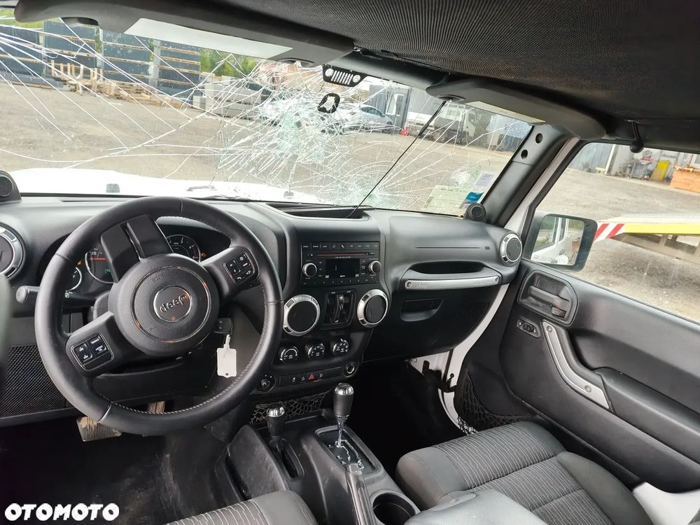 Jeep Wrangler Unlimited 2.8 CRD DPF Automatik X - 25
