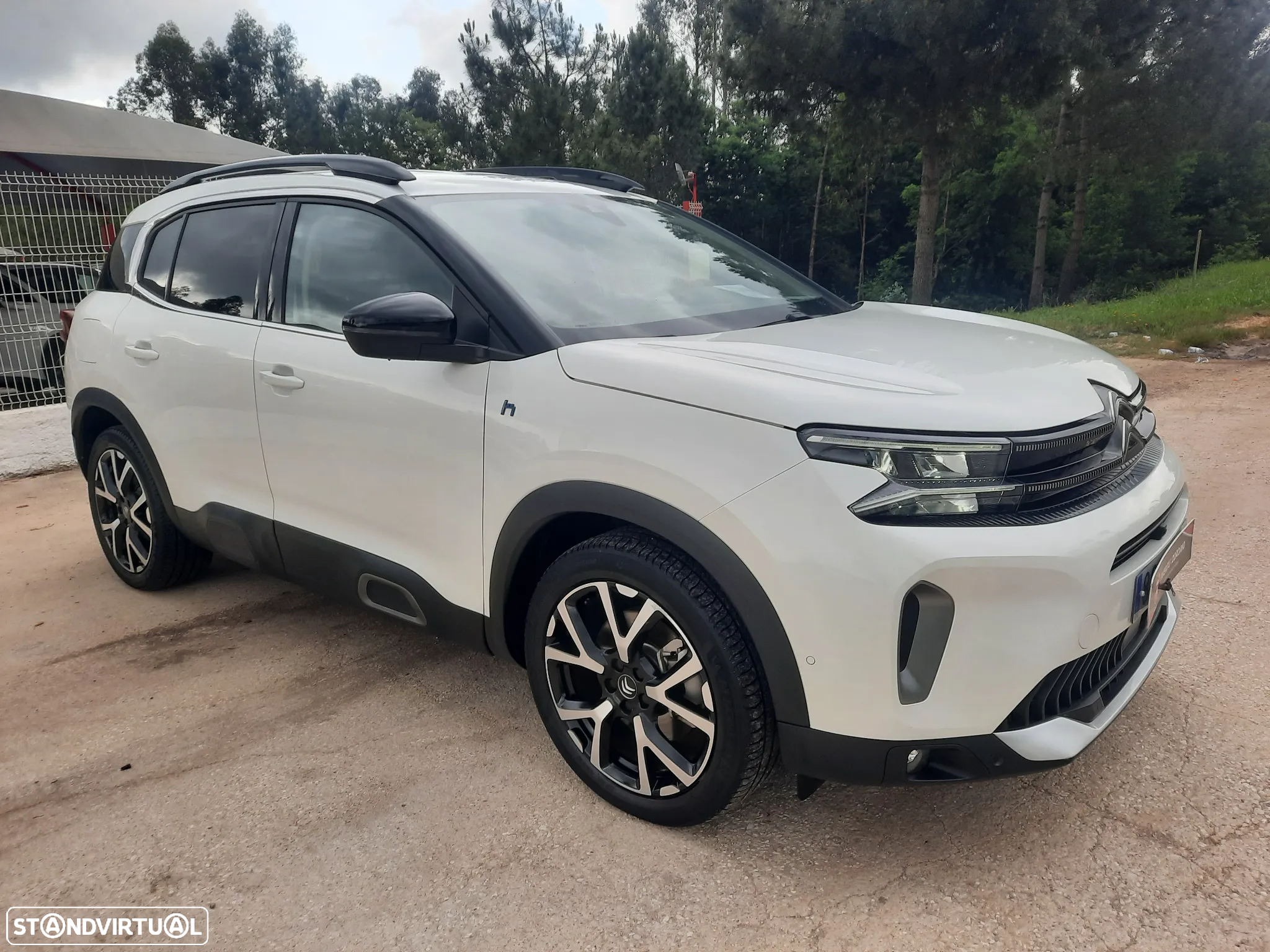 Citroën C5 Aircross 1.6 Hybrid Shine Pack e-EAT8 - 3