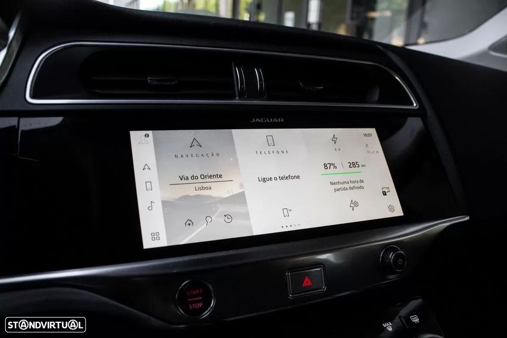 Jaguar I-Pace - 32