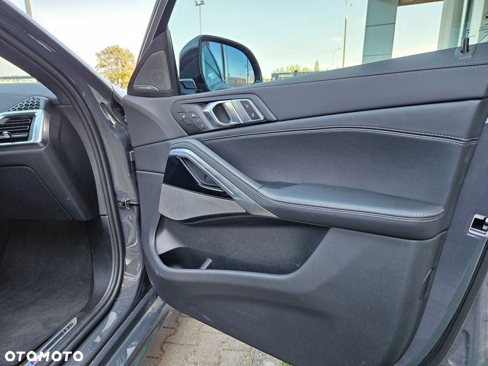 BMW X6 xDrive40d mHEV - 30