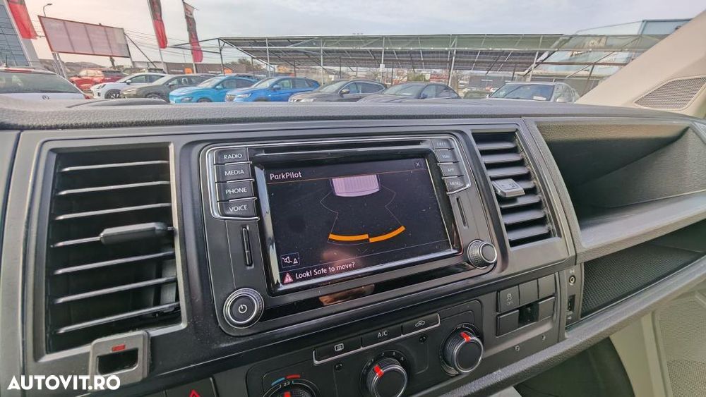 Volkswagen Transporter - 13