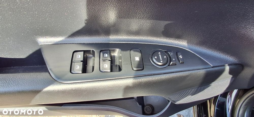 Kia Rio 1.0 T-GDI 120 Mild-Hybrid DCT7 Platinum - 22