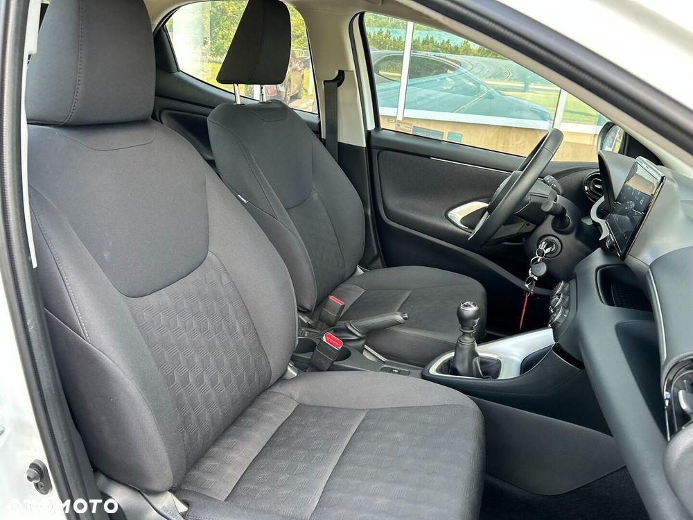 Toyota Yaris 1.5 Comfort - 10