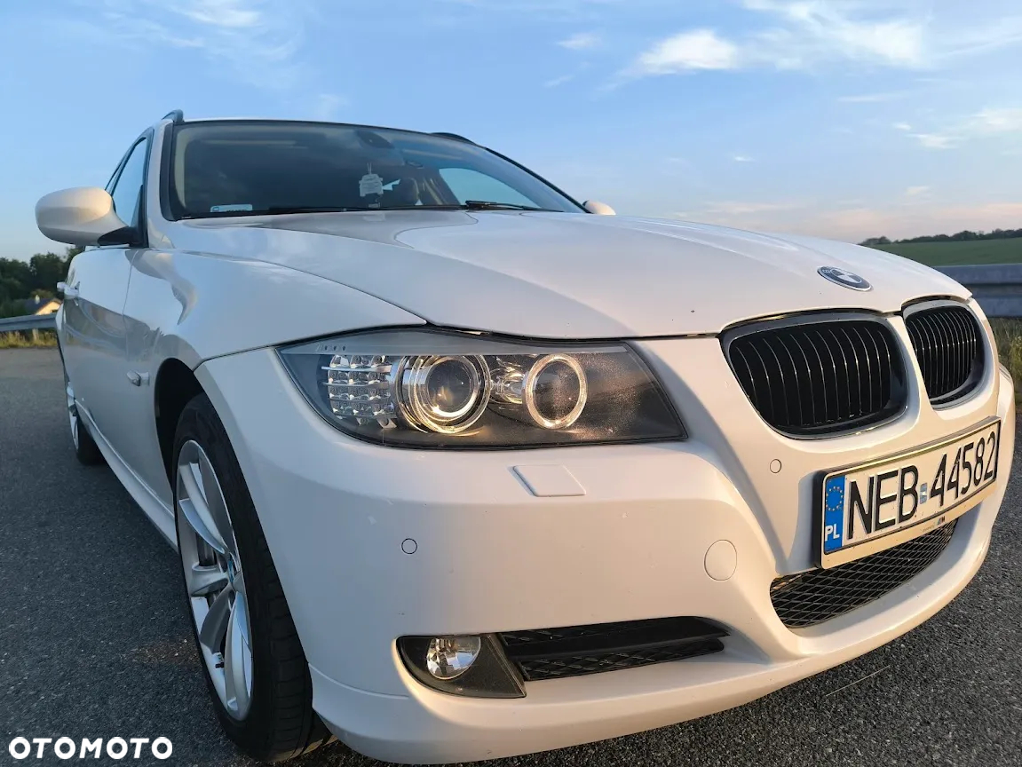BMW Seria 3 320d xDrive DPF Touring Edition Fleet Sport - 10