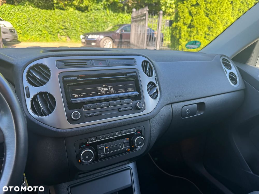 Volkswagen Tiguan 2.0 TDI DPF BlueMotion Technology Cup Sport & Style - 16