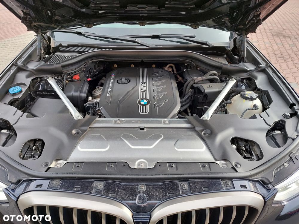 BMW X4 xM40d - 33