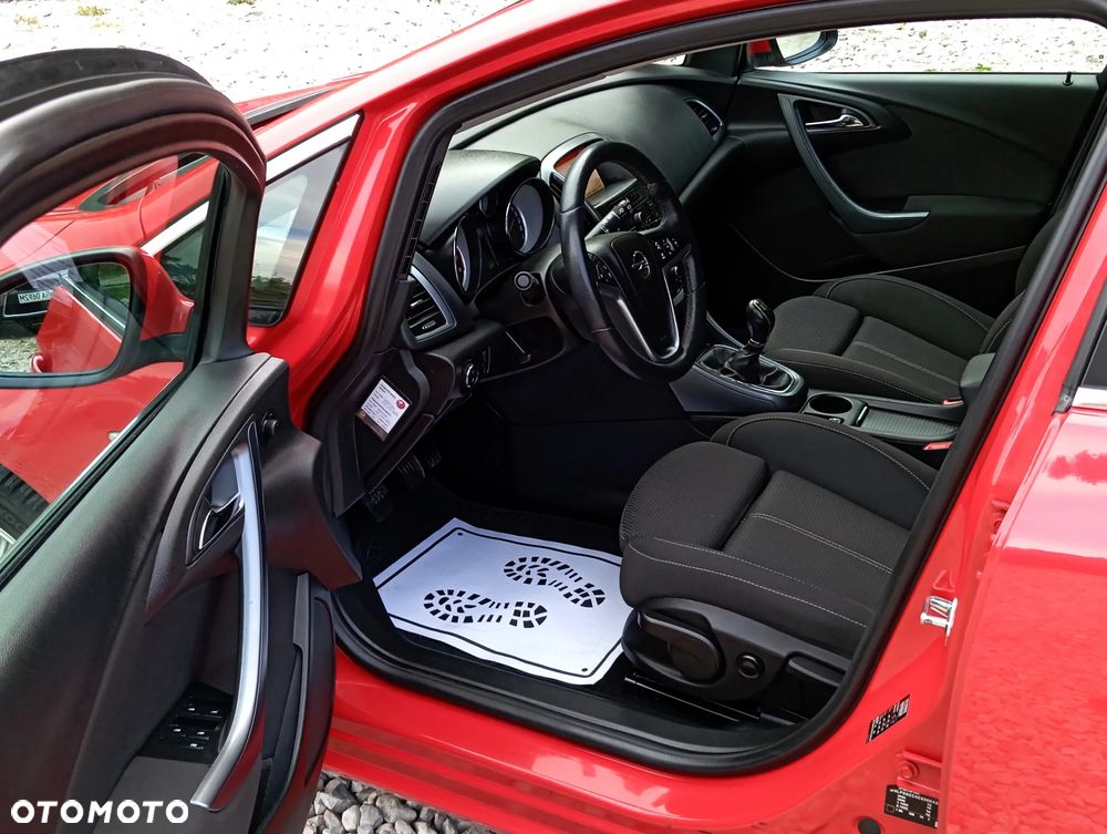 Opel Astra 1.4 Turbo Cosmo - 13
