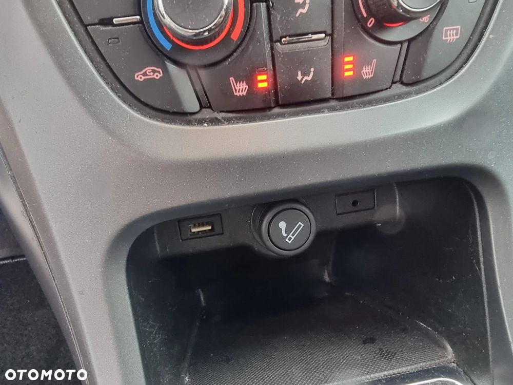 Opel Astra - 21