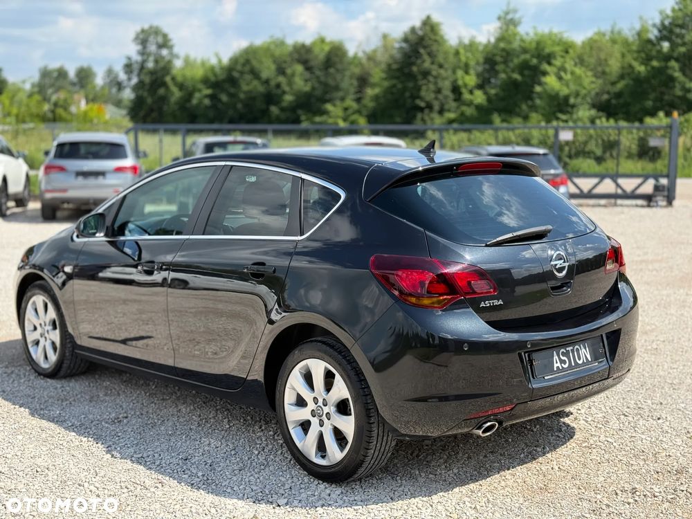 Opel Astra 1.4 Turbo Innovation - 10