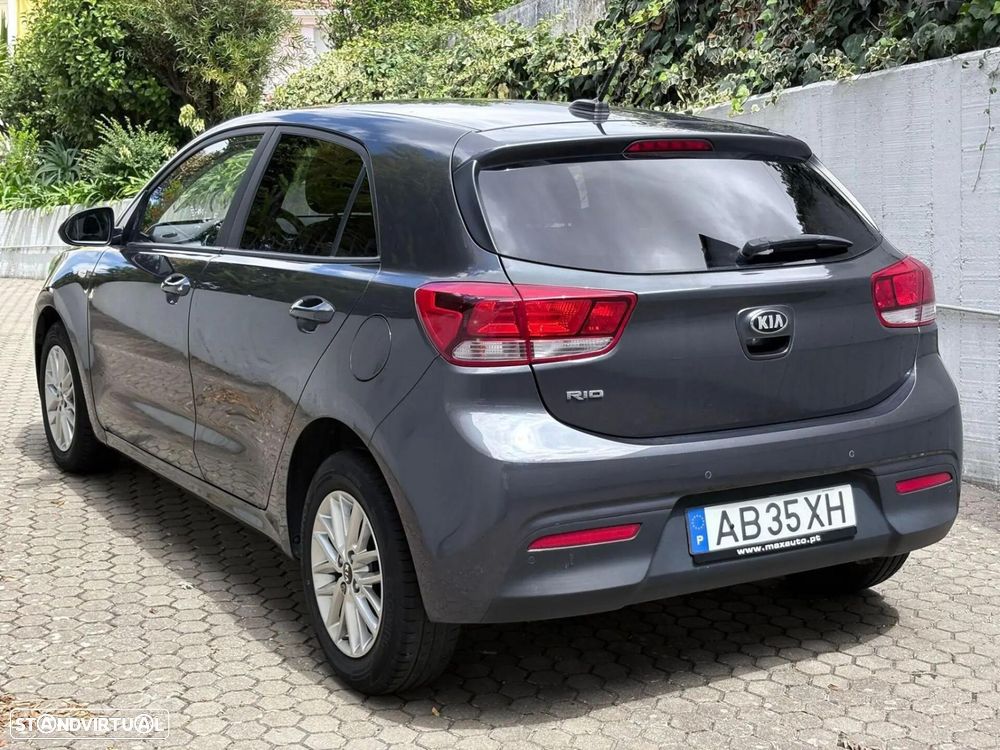 Kia Rio 1.2 CVVT Urban - 25