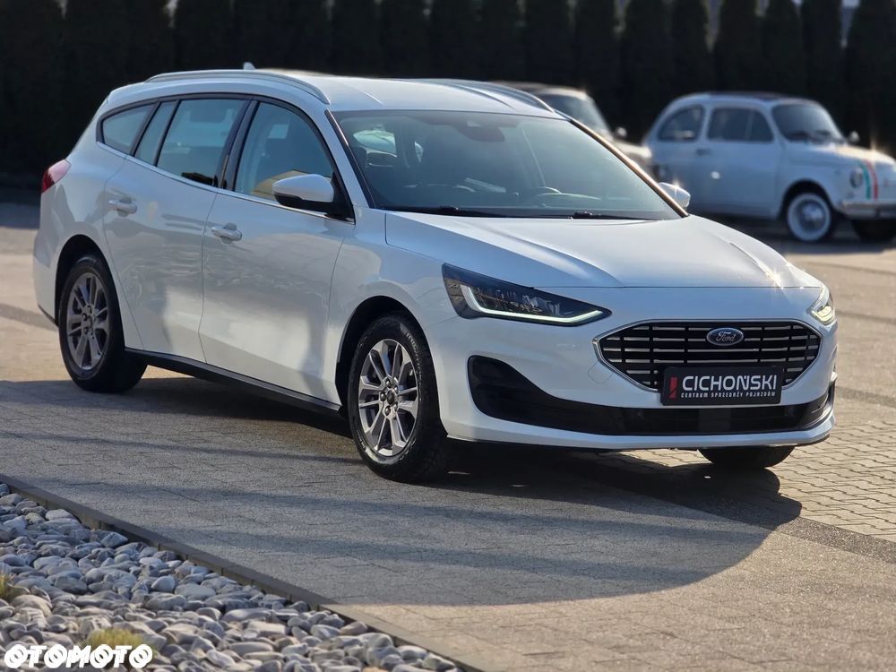 Ford Focus 1.0 EcoBoost mHEV Titanium - 25
