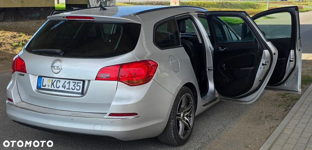 Opel Astra 1.7 CDTI DPF ecoFLEX Start/Stop 150 Jahre - 19