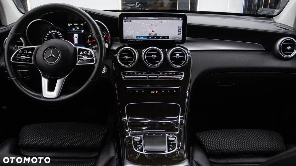 Mercedes-Benz GLC 200 - 17