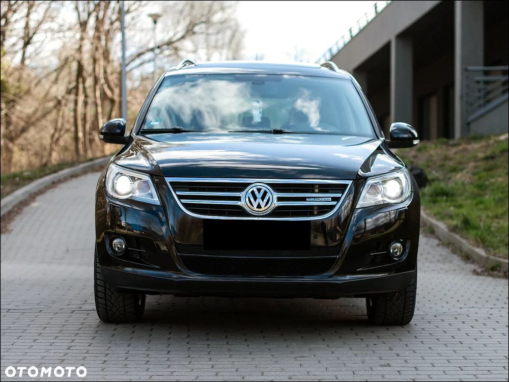 Volkswagen Tiguan - 2