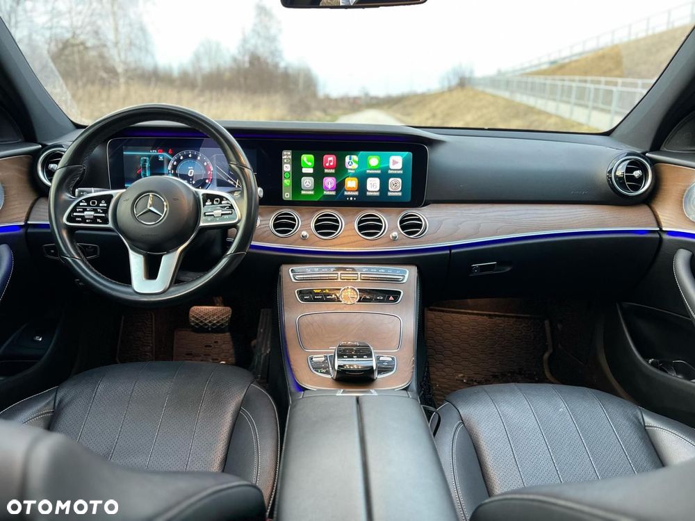 Mercedes-Benz Klasa E 350 9G-TRONIC AMG Line - 9