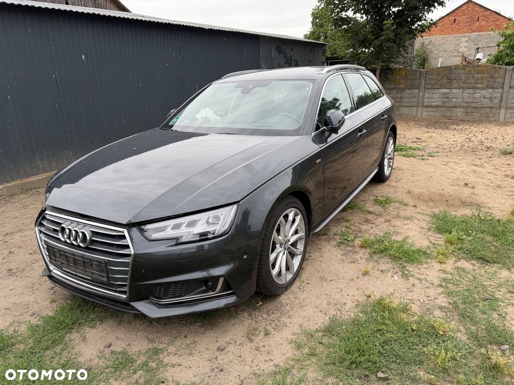 Audi A4 Avant 3.0 TDI Quattro S tronic - 1