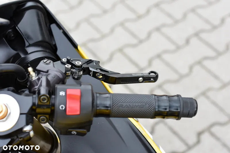 Yamaha R6 - 31