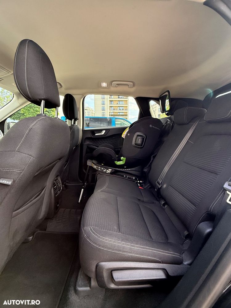 Ford Kuga - 8