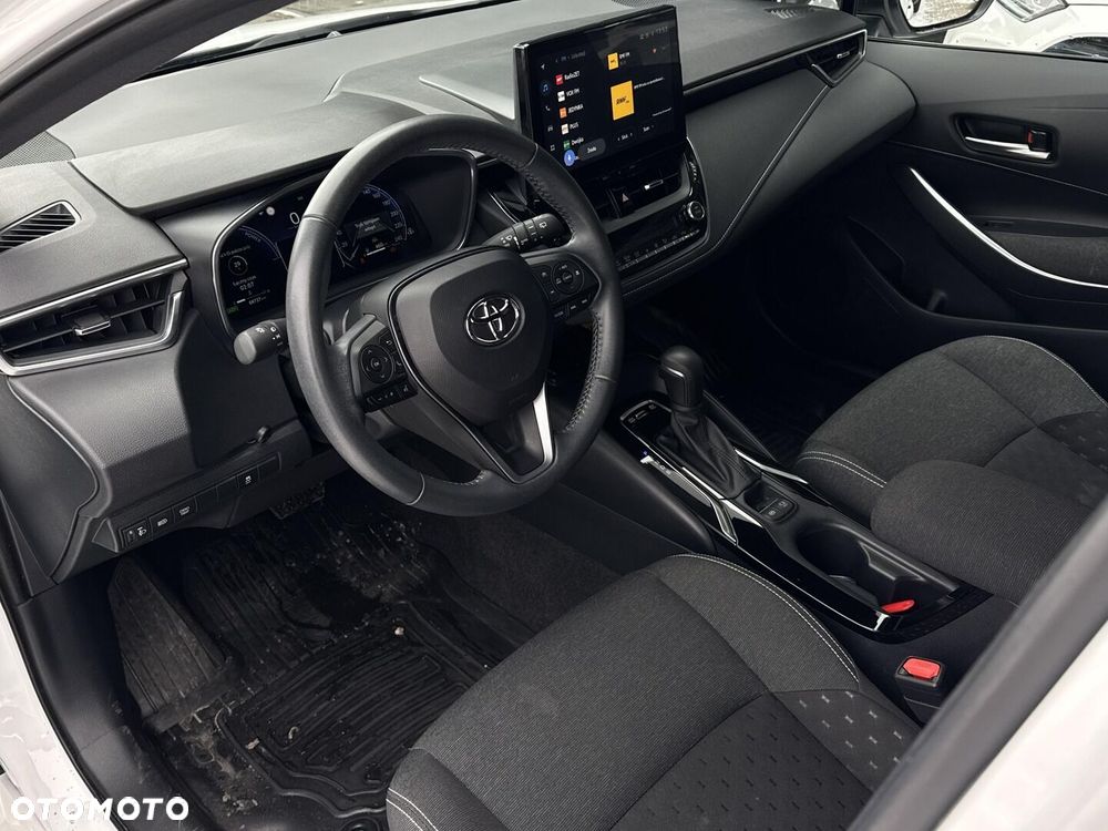 Toyota Corolla 1.8 Hybrid Comfort - 12