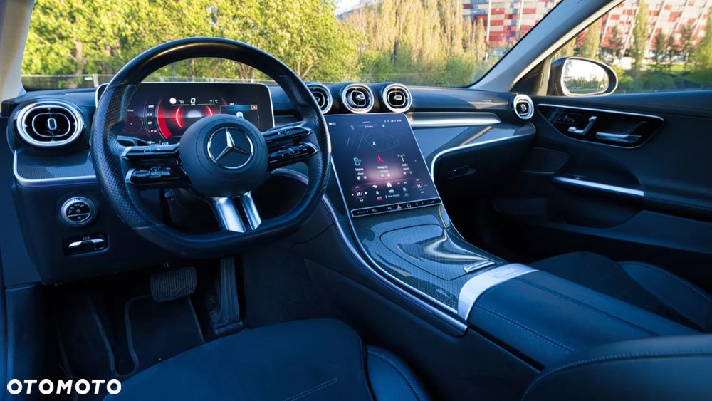 Mercedes-Benz Klasa C 180 mHEV AMG - 12