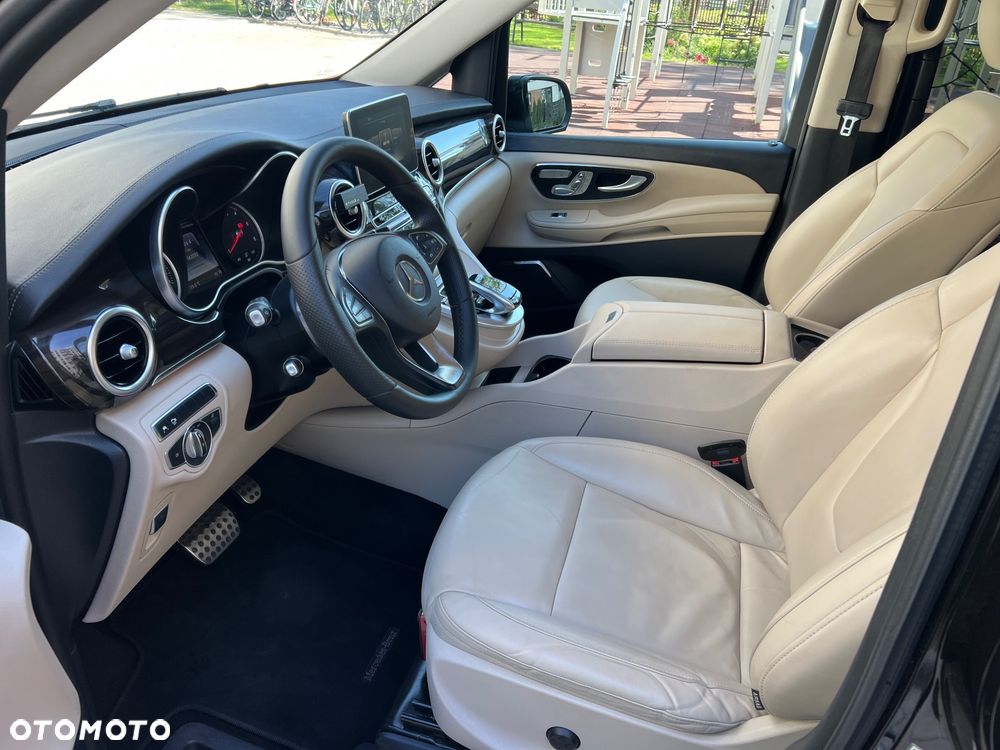 Mercedes-Benz Klasa V 250 (BlueTEC) d Avantgarde 7G-Tronic (d³ugi) - 9