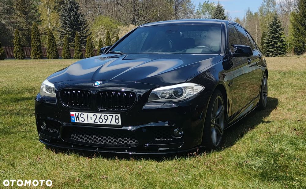 BMW Seria 5 550i xDrive Sport-Aut - 1