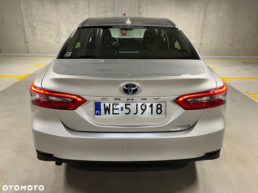 Toyota Camry 2.5 Hybrid Comfort CVT - 4