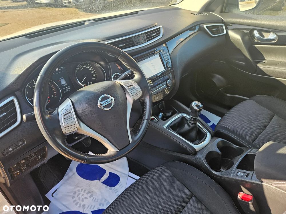 Nissan Qashqai 1.2 DIG-T 360 - 6