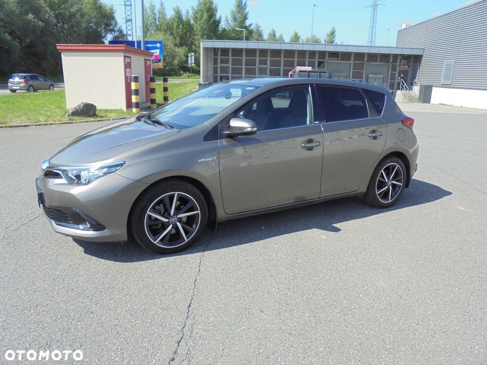 Toyota Auris - 9