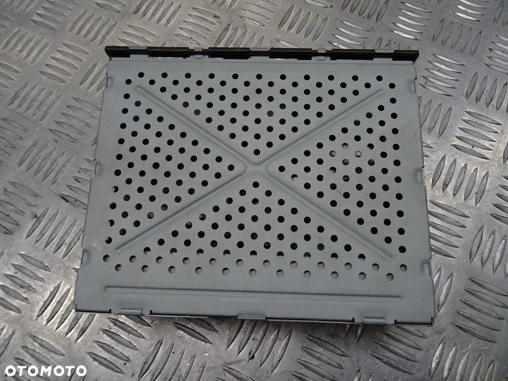 AUDI A6 C6 KOMBI 04-07 4.2 V8 MODUŁ RADIA 4F0035541NX - 1