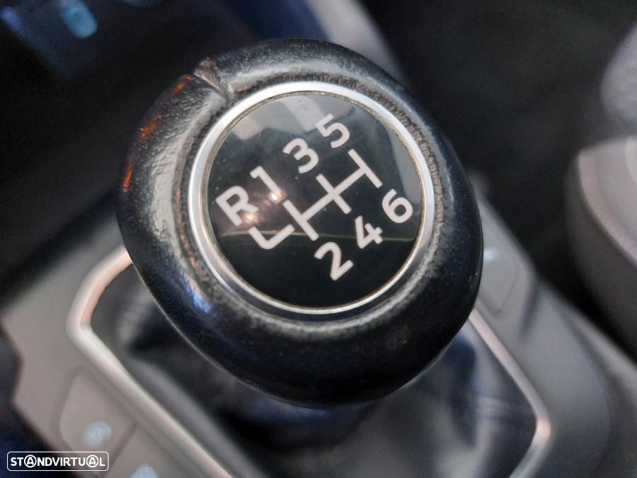 Ford Focus SW 1.0 EcoBoost Business - 31