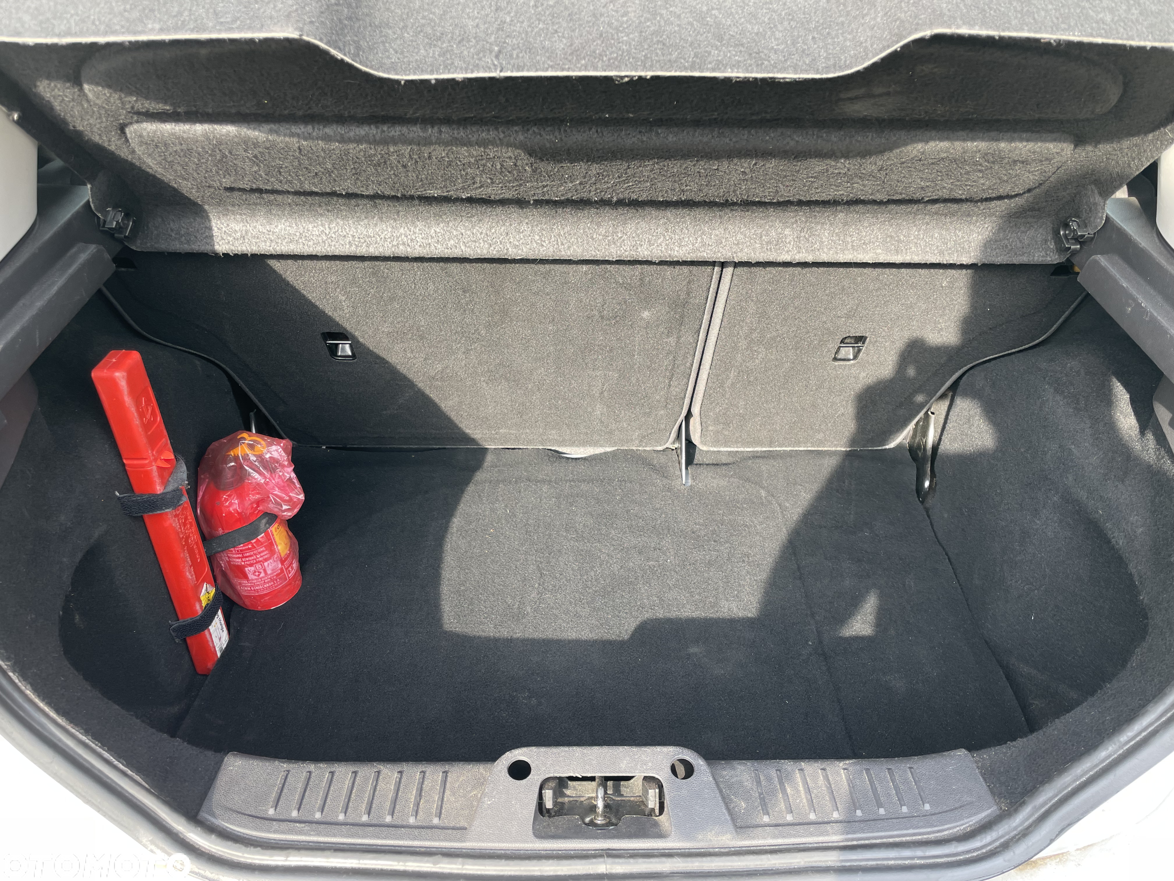 Ford Fiesta 1.0 EcoBoost Titanium - 14