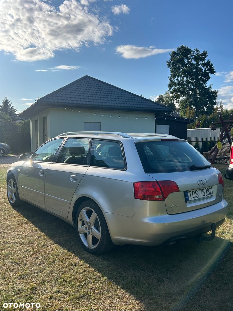 Audi A4 Avant 2.0 TDI - 4