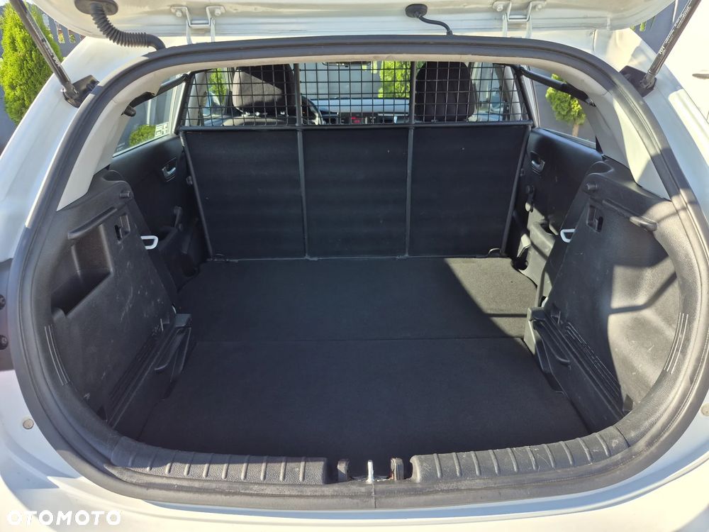 Kia RIO VAN vat1 - 15