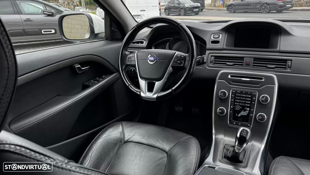 Volvo XC 70 2.0 D4 Momentum - 22