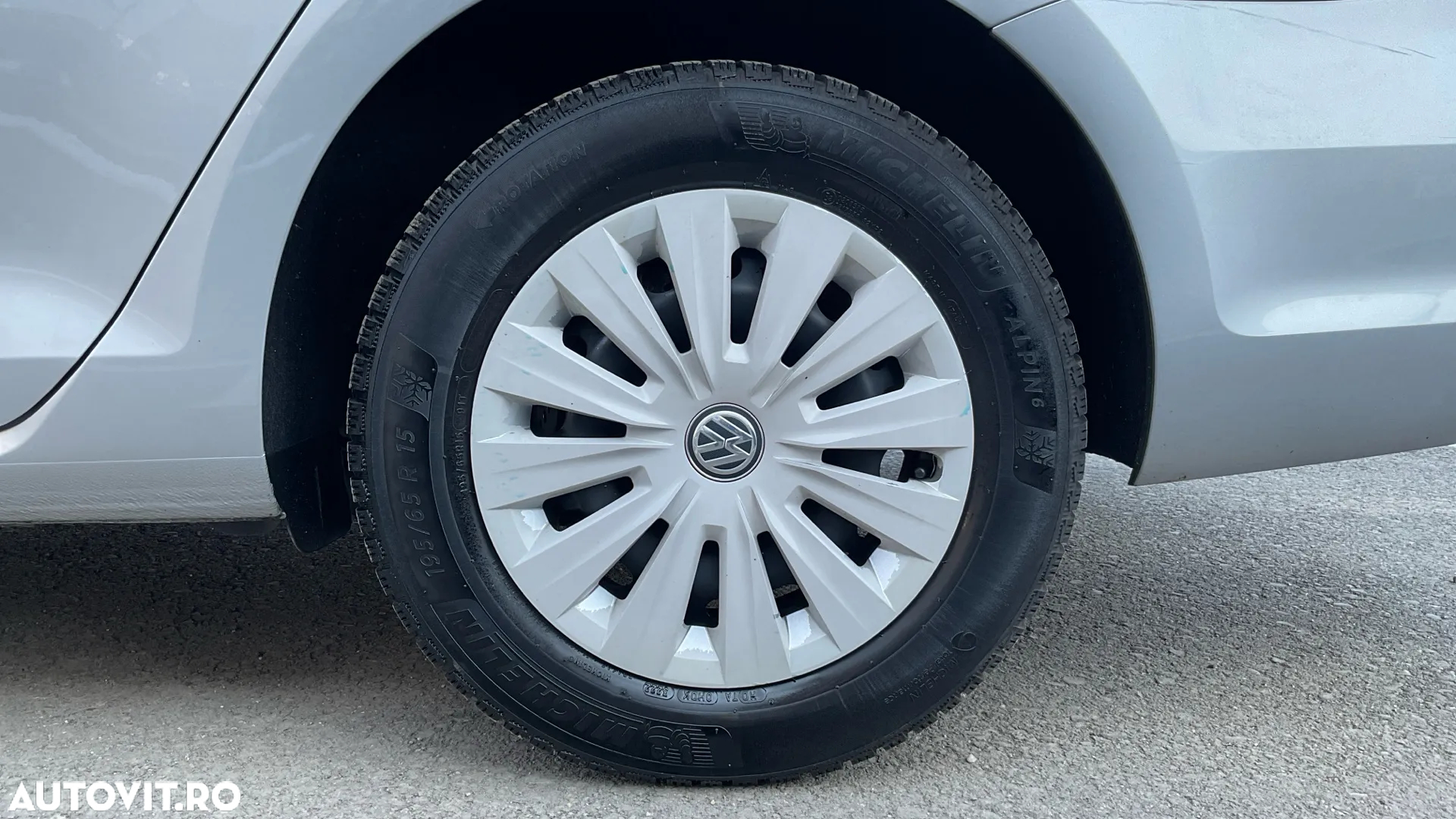 Volkswagen Golf 1.6 TDI Trendline - 14