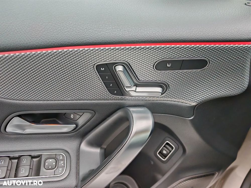 Mercedes-Benz A 180 d 7G-DCT Progressive - 12