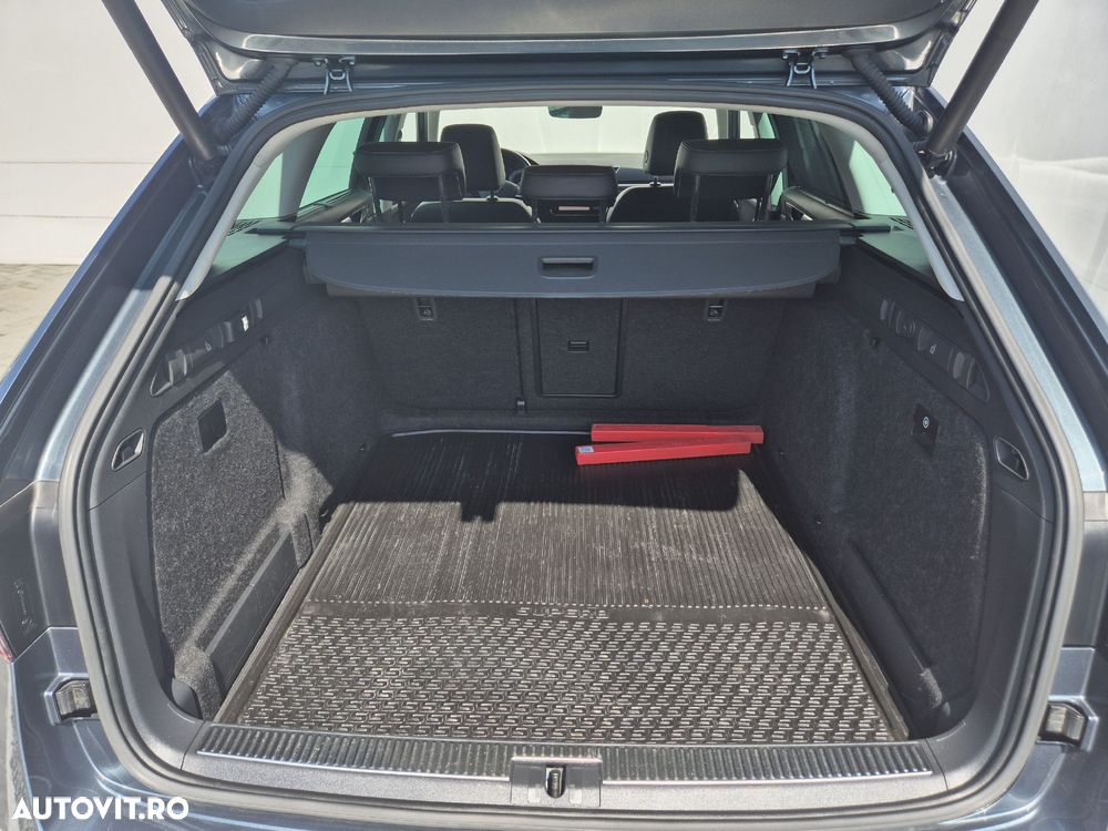 Skoda Superb Combi 2.0 TSI DSG Style - 28