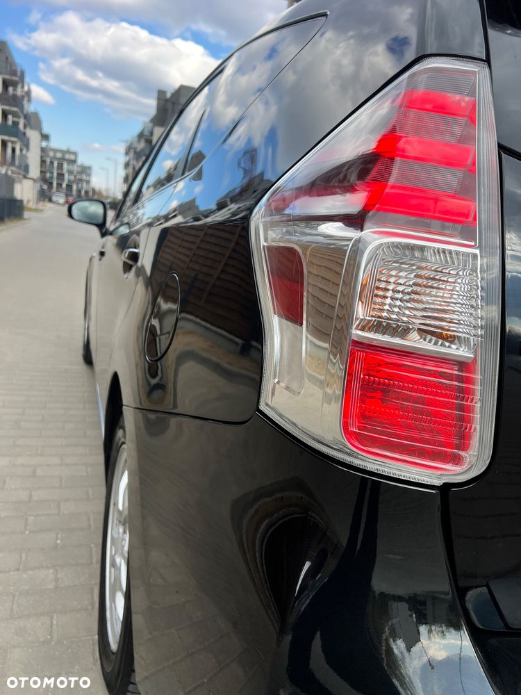 Toyota Prius+ (Hybrid) Comfort - 30