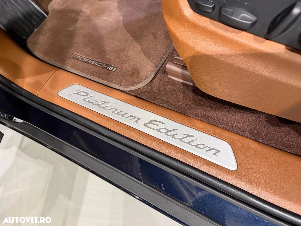 Porsche Cayenne E-Hybrid Tiptronic S Platinum Edition - 11
